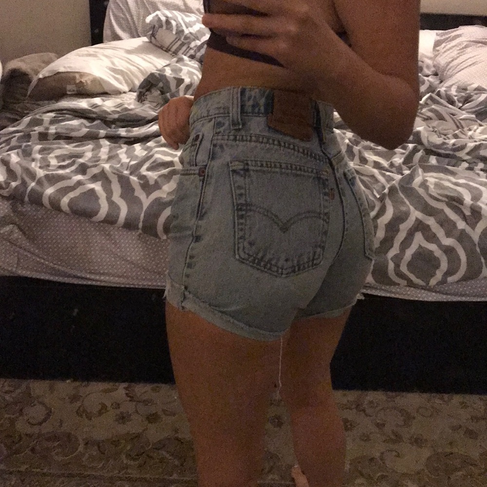 High Rise Vintage Levi’s Short Jeans